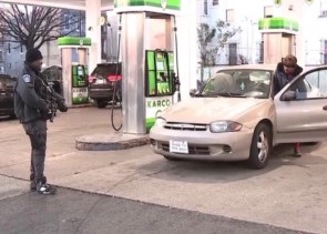 <a href="https://ipoppingvideos.com/the-owner-of-a-gas-station-in-philadelphia-hires-armed-guards-to-keep-the-area-safe/">The Owner Of A Gas Station In Philadelphia Hires Armed Guards To Keep The Area Safe</a>
